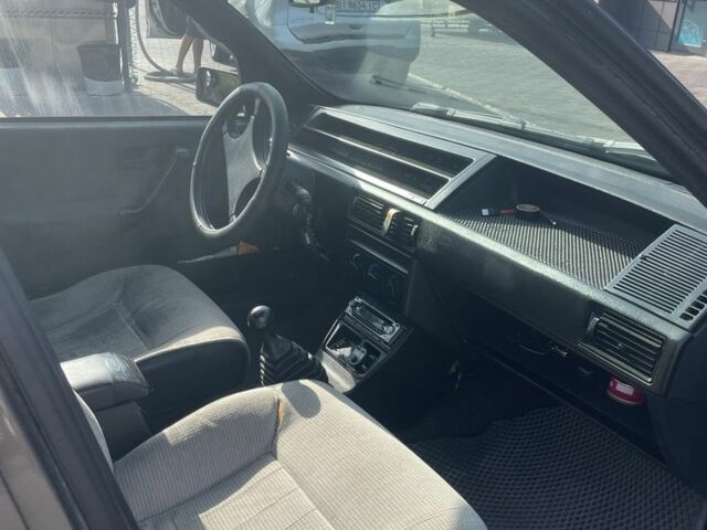 Фиат Типо 1989 в Запорожье на Automoto.ua Серый Фиат Типо, объемом двигателя 1.6 л и пробегом 100 тыс. км за 729 $, фото 5 на Automoto.ua