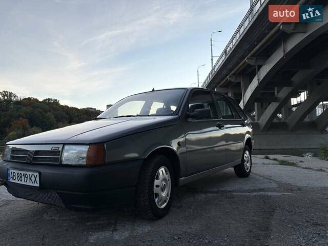 Фиат Типо 1989 в Виннице на Automoto.ua Серый Фиат Типо, объемом двигателя 1.7 л и пробегом 375 тыс. км за 1550 $, фото 1 на Automoto.ua