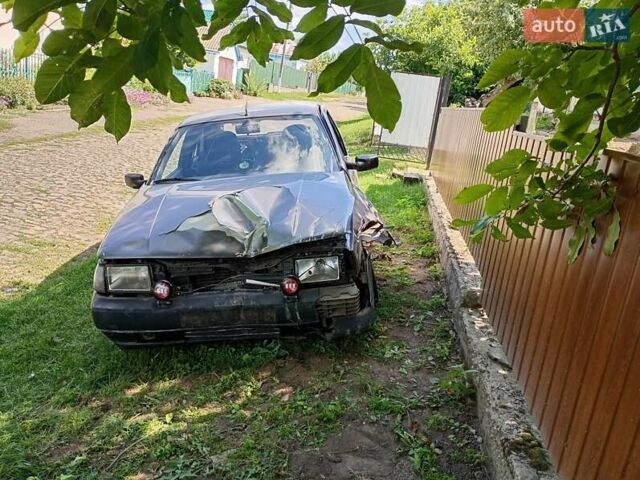 Серый Фиат Типо, объемом двигателя 2 л и пробегом 200 тыс. км за 500 $, фото 13 на Automoto.ua