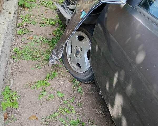 Серый Фиат Типо, объемом двигателя 2 л и пробегом 200 тыс. км за 500 $, фото 3 на Automoto.ua