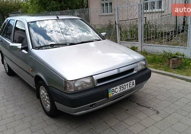 Серый Фиат Типо, объемом двигателя 1.6 л и пробегом 177 тыс. км за 2600 $, фото 9 на Automoto.ua