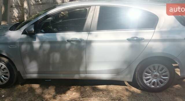 Сірий Фіат Тіпо, об'ємом двигуна 1.37 л та пробігом 209 тис. км за 7500 $, фото 3 на Automoto.ua