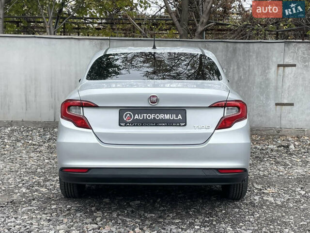 Сірий Фіат Тіпо, об'ємом двигуна 1.6 л та пробігом 155 тис. км за 8290 $, фото 8 на Automoto.ua