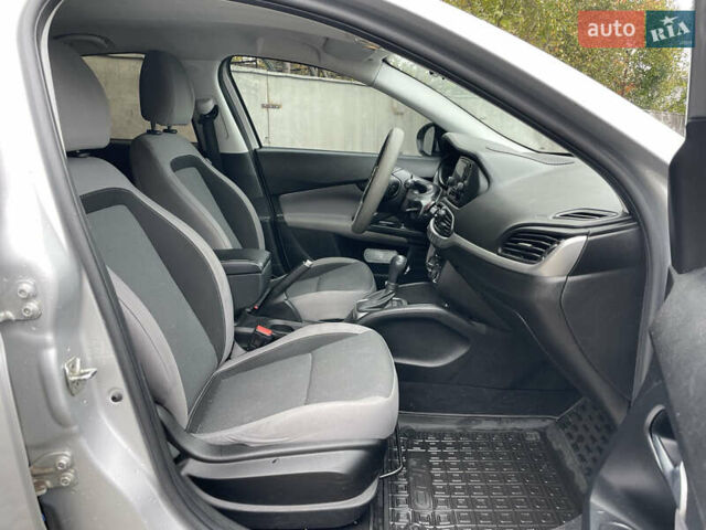 Сірий Фіат Тіпо, об'ємом двигуна 1.6 л та пробігом 155 тис. км за 8290 $, фото 14 на Automoto.ua