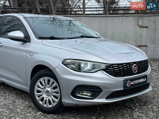 Сірий Фіат Тіпо, об'ємом двигуна 1.6 л та пробігом 158 тис. км за 7790 $, фото 1 на Automoto.ua