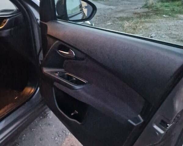 Сірий Фіат Тіпо, об'ємом двигуна 1.6 л та пробігом 90 тис. км за 12250 $, фото 6 на Automoto.ua