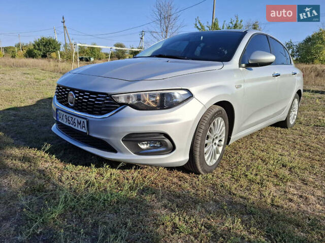 Серый Фиат Типо, объемом двигателя 1.37 л и пробегом 40 тыс. км за 9500 $, фото 2 на Automoto.ua