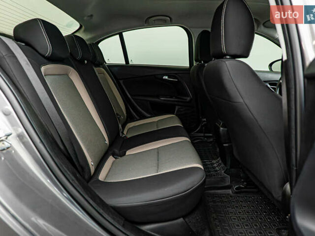 Серый Фиат Типо, объемом двигателя 1.4 л и пробегом 103 тыс. км за 8434 $, фото 16 на Automoto.ua