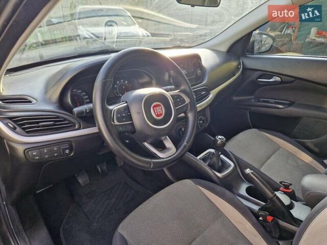 Фіат Тіпо 2018 у Кривому Розі на Automoto.ua Сірий Фіат Тіпо, об'ємом двигуна 1.37 л та пробігом 118 тис. км за 7800 $, фото 12 на Automoto.ua