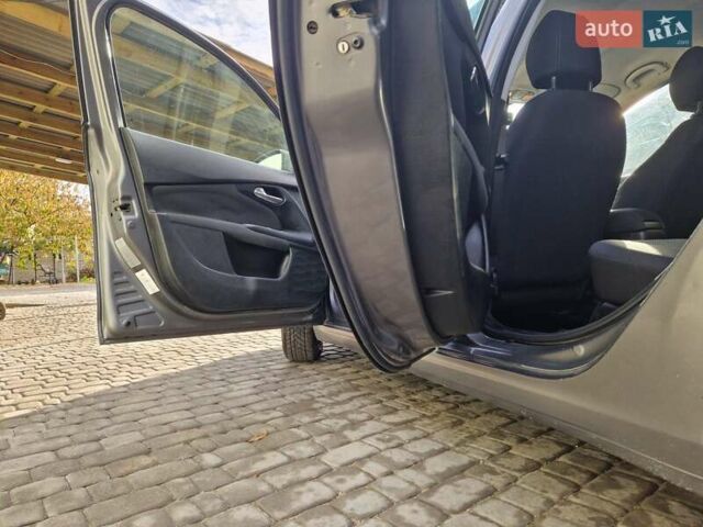 Фіат Тіпо 2018 у Кривому Розі на Automoto.ua Сірий Фіат Тіпо, об'ємом двигуна 1.37 л та пробігом 118 тис. км за 7800 $, фото 16 на Automoto.ua
