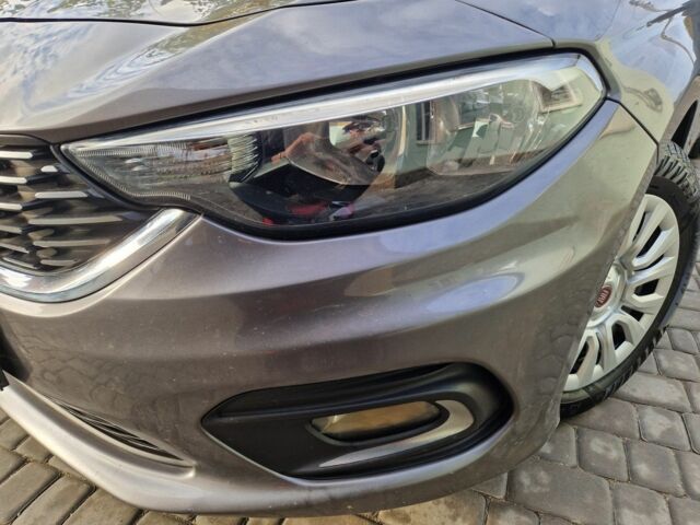 Фіат Тіпо 2018 у Кривому Розі на Automoto.ua Сірий Фіат Тіпо, об'ємом двигуна 1.4 л та пробігом 118 тис. км за 7800 $, фото 3 на Automoto.ua
