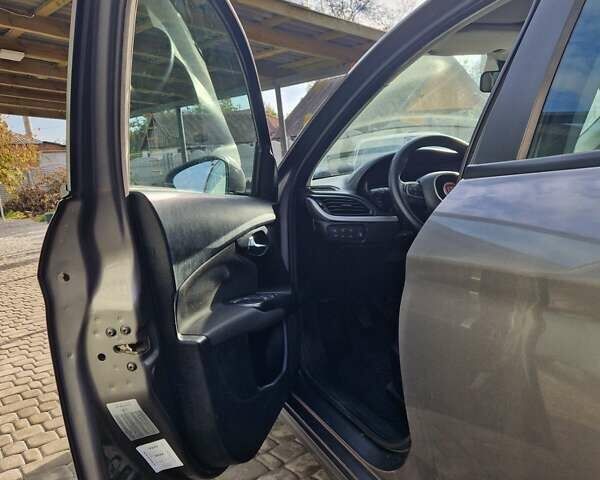 Фіат Тіпо 2018 у Кривому Розі на Automoto.ua Сірий Фіат Тіпо, об'ємом двигуна 1.37 л та пробігом 118 тис. км за 7800 $, фото 14 на Automoto.ua