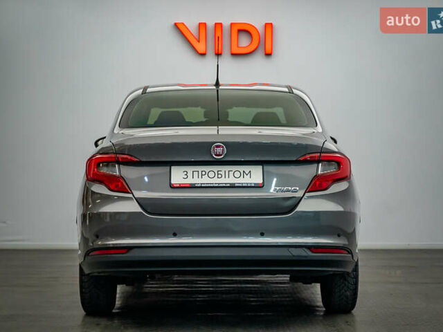 Серый Фиат Типо, объемом двигателя 1.4 л и пробегом 103 тыс. км за 8434 $, фото 5 на Automoto.ua