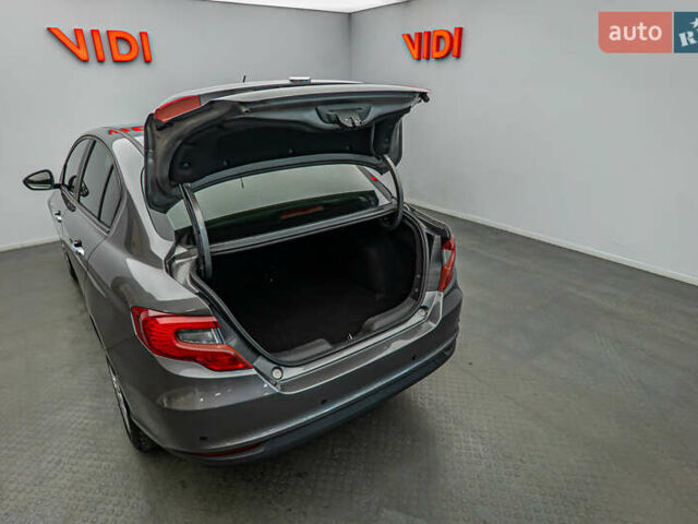 Серый Фиат Типо, объемом двигателя 1.4 л и пробегом 103 тыс. км за 8434 $, фото 6 на Automoto.ua