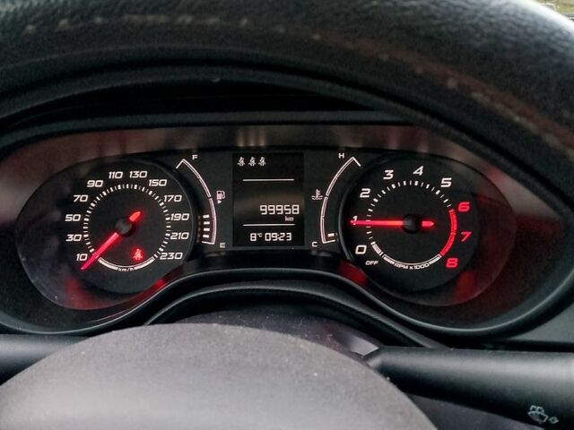 Серый Фиат Типо, объемом двигателя 1.4 л и пробегом 99 тыс. км за 9500 $, фото 1 на Automoto.ua