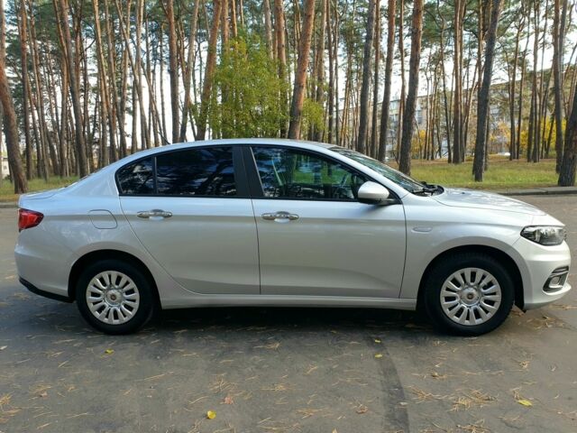 Серый Фиат Типо, объемом двигателя 0 л и пробегом 153 тыс. км за 9000 $, фото 5 на Automoto.ua