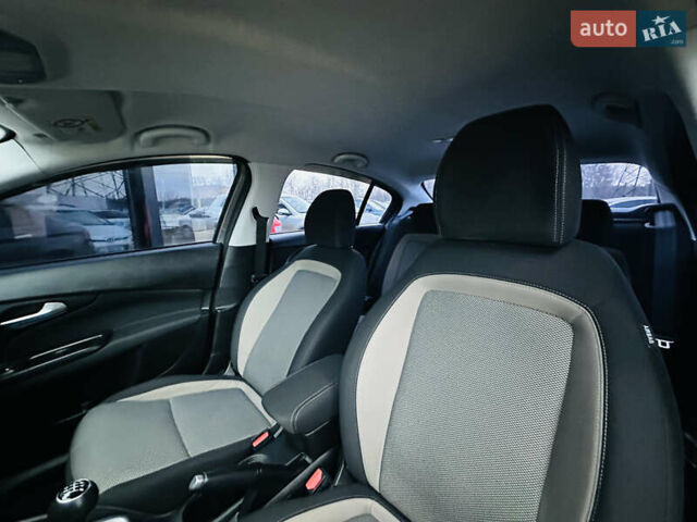 Серый Фиат Типо, объемом двигателя 1.4 л и пробегом 93 тыс. км за 8900 $, фото 16 на Automoto.ua