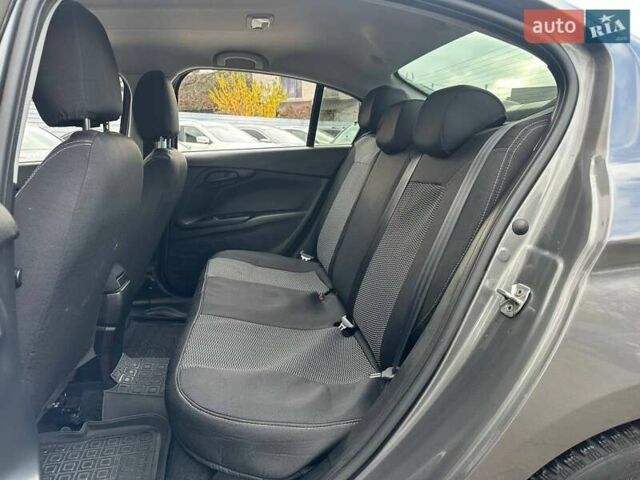 Сірий Фіат Тіпо, об'ємом двигуна 1.37 л та пробігом 78 тис. км за 9490 $, фото 9 на Automoto.ua