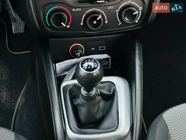 Серый Фиат Типо, объемом двигателя 1.4 л и пробегом 93 тыс. км за 8900 $, фото 27 на Automoto.ua