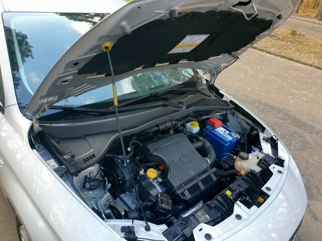 Серый Фиат Типо, объемом двигателя 0 л и пробегом 153 тыс. км за 9000 $, фото 9 на Automoto.ua