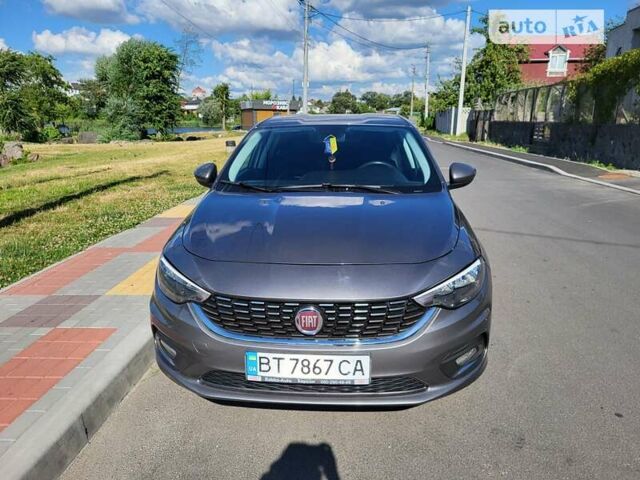 Серый Фиат Типо, объемом двигателя 1.37 л и пробегом 55 тыс. км за 8800 $, фото 4 на Automoto.ua