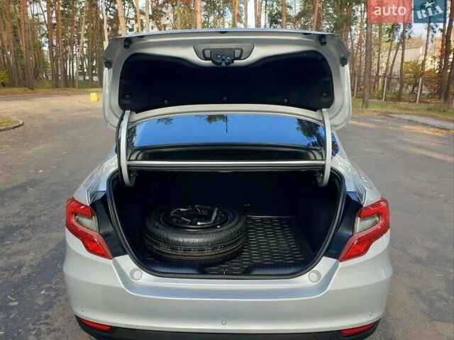 Серый Фиат Типо, объемом двигателя 1.37 л и пробегом 153 тыс. км за 9200 $, фото 13 на Automoto.ua