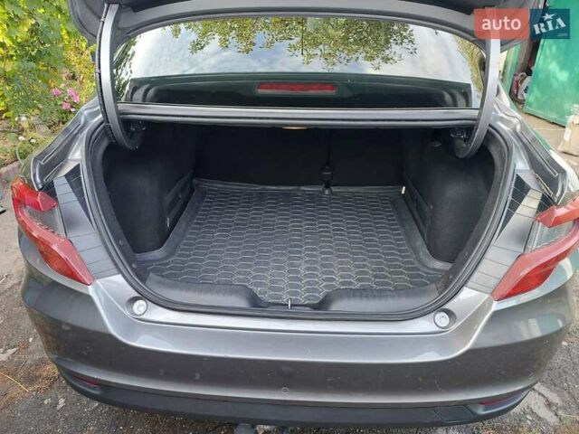 Серый Фиат Типо, объемом двигателя 1.37 л и пробегом 78 тыс. км за 8800 $, фото 11 на Automoto.ua