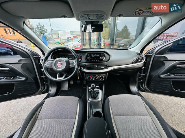 Серый Фиат Типо, объемом двигателя 1.4 л и пробегом 93 тыс. км за 8900 $, фото 22 на Automoto.ua