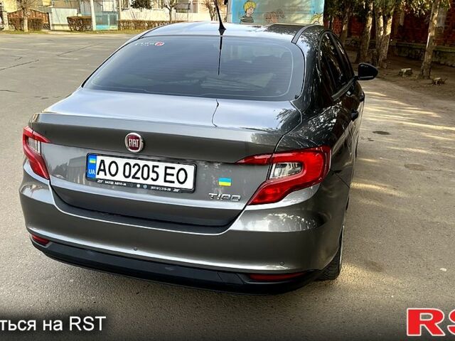 Серый Фиат Типо, объемом двигателя 14 л и пробегом 107 тыс. км за 9600 $, фото 3 на Automoto.ua