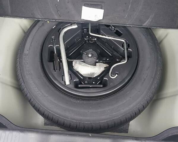 Серый Фиат Типо, объемом двигателя 1.37 л и пробегом 17 тыс. км за 12800 $, фото 7 на Automoto.ua