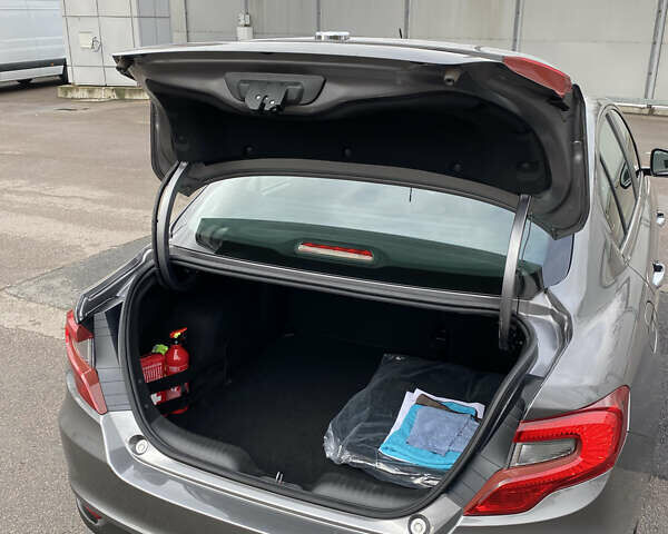 Серый Фиат Типо, объемом двигателя 1.37 л и пробегом 30 тыс. км за 9800 $, фото 36 на Automoto.ua