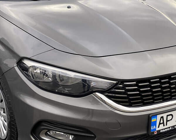 Серый Фиат Типо, объемом двигателя 1.37 л и пробегом 30 тыс. км за 9800 $, фото 11 на Automoto.ua