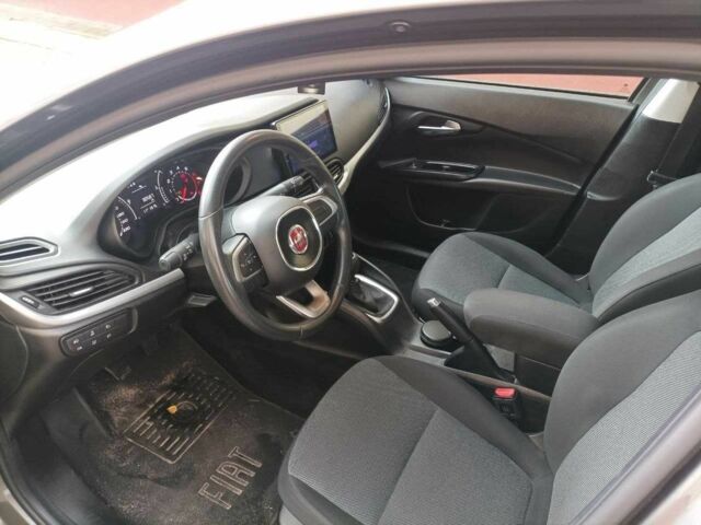 Фіат Тіпо 2020 у Києві на Automoto.ua Сірий Фіат Тіпо, об'ємом двигуна 1.4 л та пробігом 30 тис. км за 10042 $, фото 11 на Automoto.ua