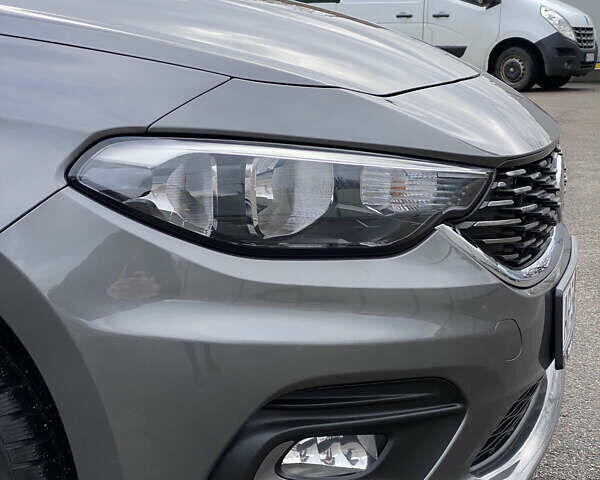 Серый Фиат Типо, объемом двигателя 1.37 л и пробегом 30 тыс. км за 9800 $, фото 12 на Automoto.ua