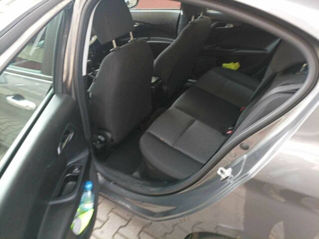 Фіат Тіпо 2020 у Києві на Automoto.ua Сірий Фіат Тіпо, об'ємом двигуна 1.4 л та пробігом 30 тис. км за 10042 $, фото 12 на Automoto.ua