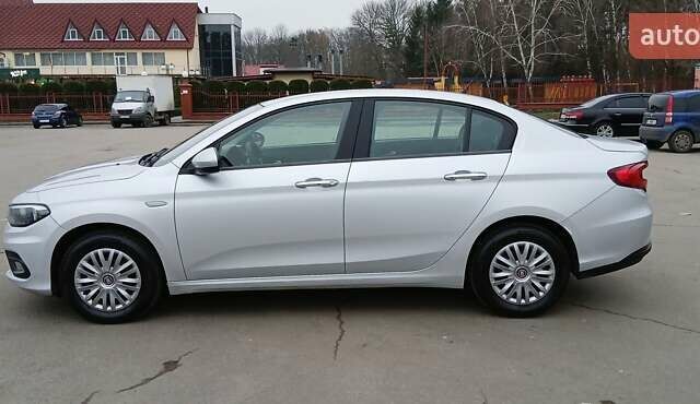 Серый Фиат Типо, объемом двигателя 1.37 л и пробегом 250 тыс. км за 7300 $, фото 2 на Automoto.ua