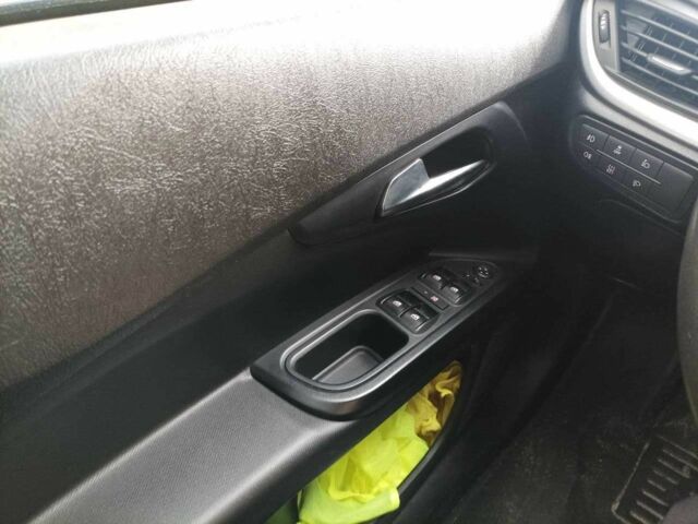 Фіат Тіпо 2020 у Києві на Automoto.ua Сірий Фіат Тіпо, об'ємом двигуна 1.4 л та пробігом 30 тис. км за 10042 $, фото 9 на Automoto.ua