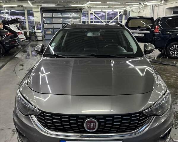Сірий Фіат Тіпо, об'ємом двигуна 1.6 л та пробігом 243 тис. км за 10999 $, фото 7 на Automoto.ua