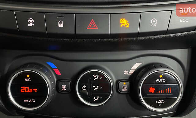 Серый Фиат Типо, объемом двигателя 1.6 л и пробегом 202 тыс. км за 10650 $, фото 18 на Automoto.ua