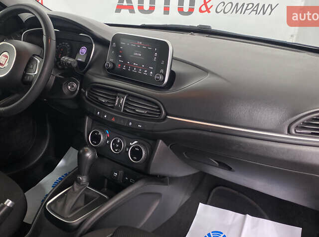 Серый Фиат Типо, объемом двигателя 1.6 л и пробегом 202 тыс. км за 10650 $, фото 14 на Automoto.ua