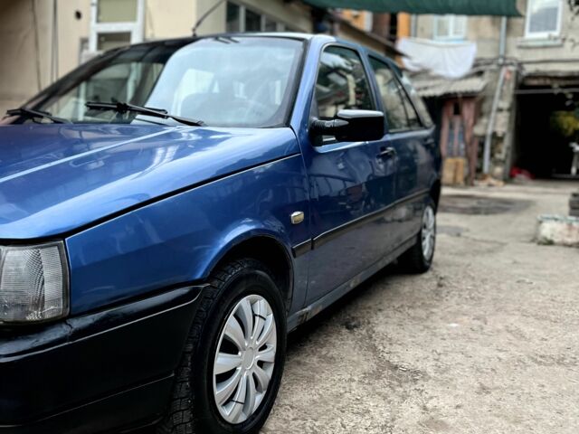 Синій Фіат Тіпо, об'ємом двигуна 1.1 л та пробігом 376 тис. км за 600 $, фото 1 на Automoto.ua