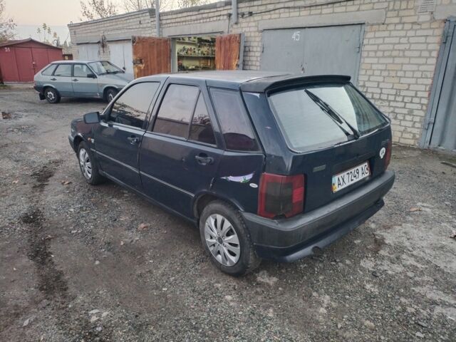 Фиат Типо 1990 в Харькове на Automoto.ua Синий Фиат Типо, объемом двигателя 1.8 л и пробегом 200 тыс. км за 800 $, фото 6 на Automoto.ua