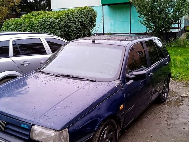 Синий Фиат Типо, объемом двигателя 1.6 л и пробегом 180 тыс. км за 1350 $, фото 1 на Automoto.ua