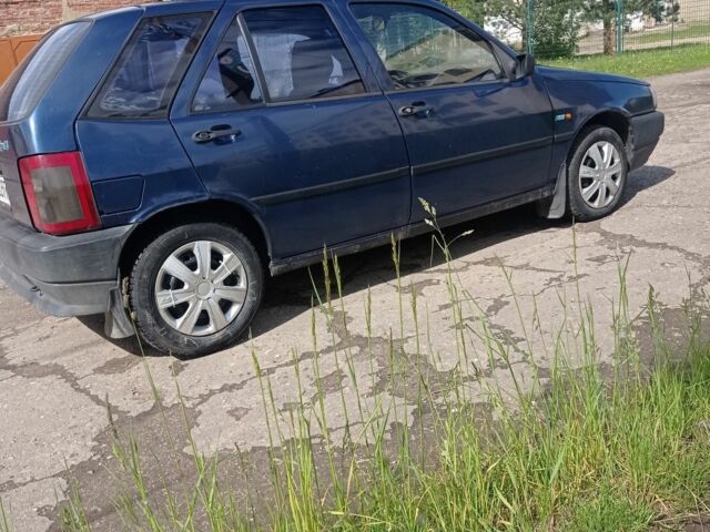 Синий Фиат Типо, объемом двигателя 1.4 л и пробегом 169 тыс. км за 1600 $, фото 14 на Automoto.ua