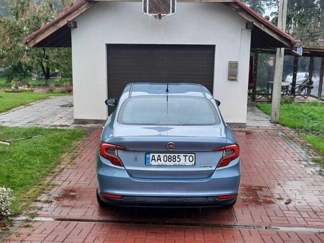 Синий Фиат Типо, объемом двигателя 1.4 л и пробегом 182 тыс. км за 9900 $, фото 2 на Automoto.ua