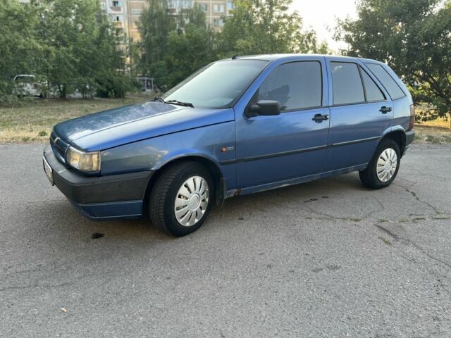 Синий Фиат Типо, объемом двигателя 1.6 л и пробегом 40 тыс. км за 1500 $, фото 3 на Automoto.ua