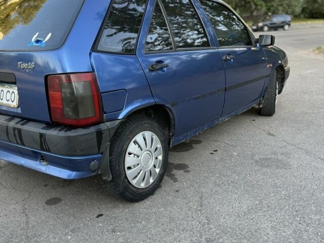 Синий Фиат Типо, объемом двигателя 1.6 л и пробегом 40 тыс. км за 900 $, фото 1 на Automoto.ua