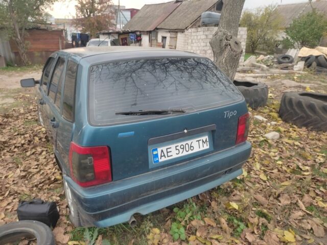 Зеленый Фиат Типо, объемом двигателя 1.4 л и пробегом 300 тыс. км за 956 $, фото 2 на Automoto.ua