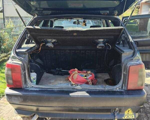 Фиат Типо 1991 в Новый Роздол на Automoto.ua Зеленый Фиат Типо, объемом двигателя 1.49 л и пробегом 200 тыс. км за 800 $, фото 1 на Automoto.ua