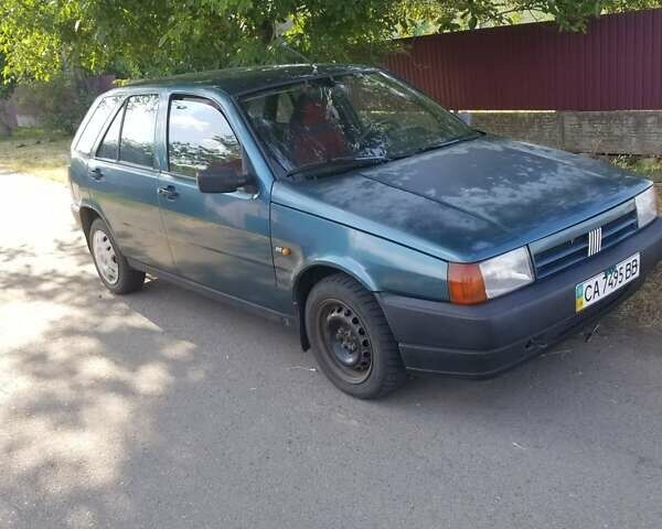 Фиат Типо 1994 в Шполе на Automoto.ua Зеленый Фиат Типо, объемом двигателя 1.37 л и пробегом 280 тыс. км за 1200 $, фото 4 на Automoto.ua